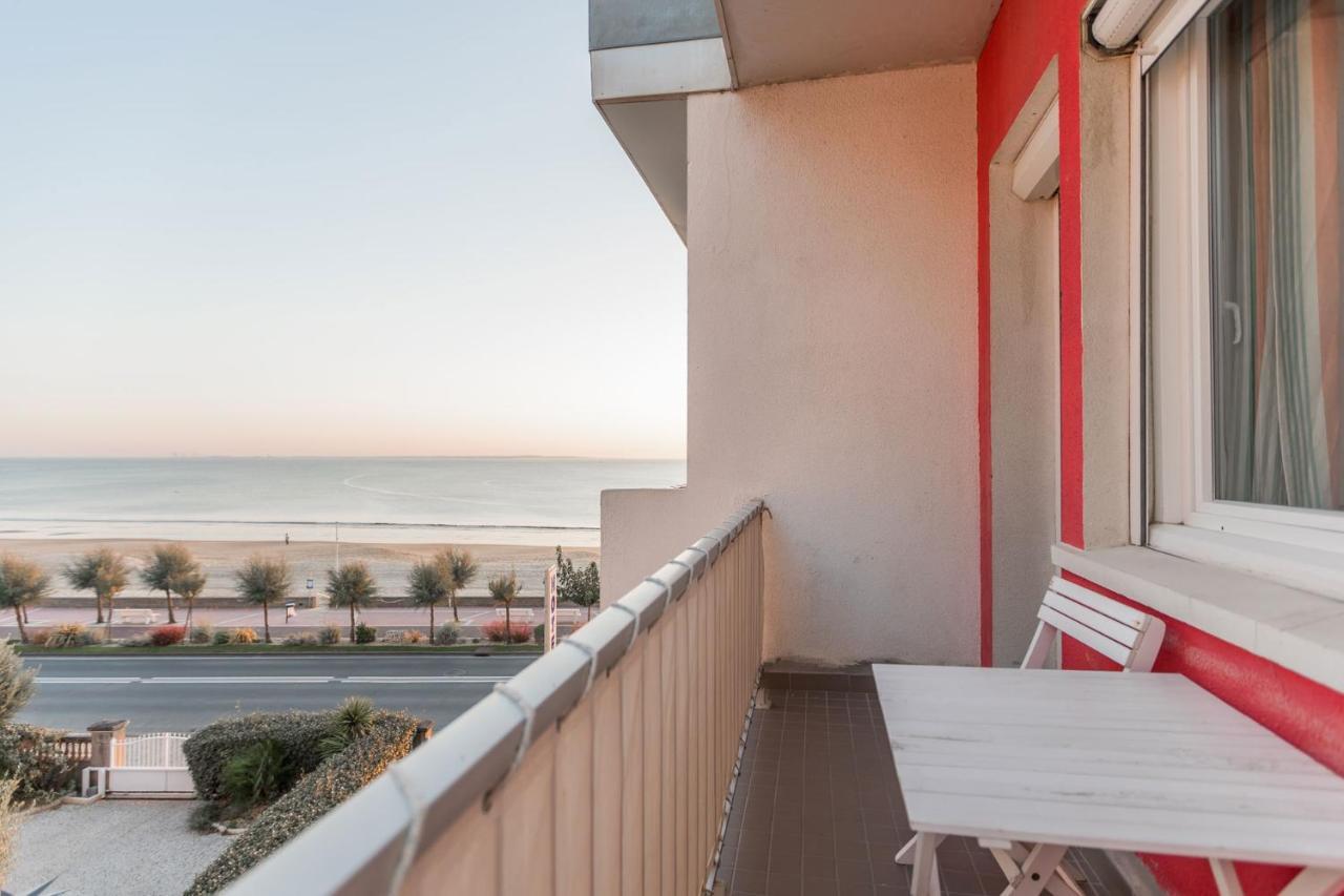 Hotel Le Trident Thyrse Royan Exterior photo